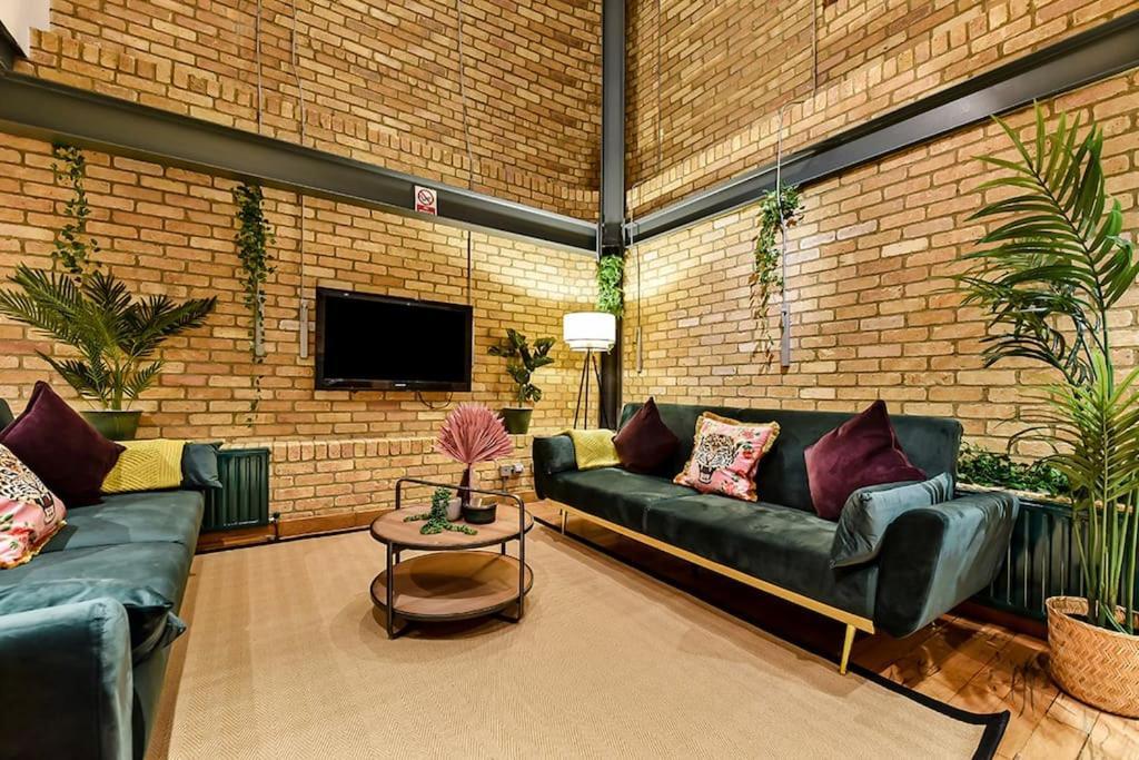 Spacious 2 Bed Urban Jungle Flat, Central London Londres Exterior foto