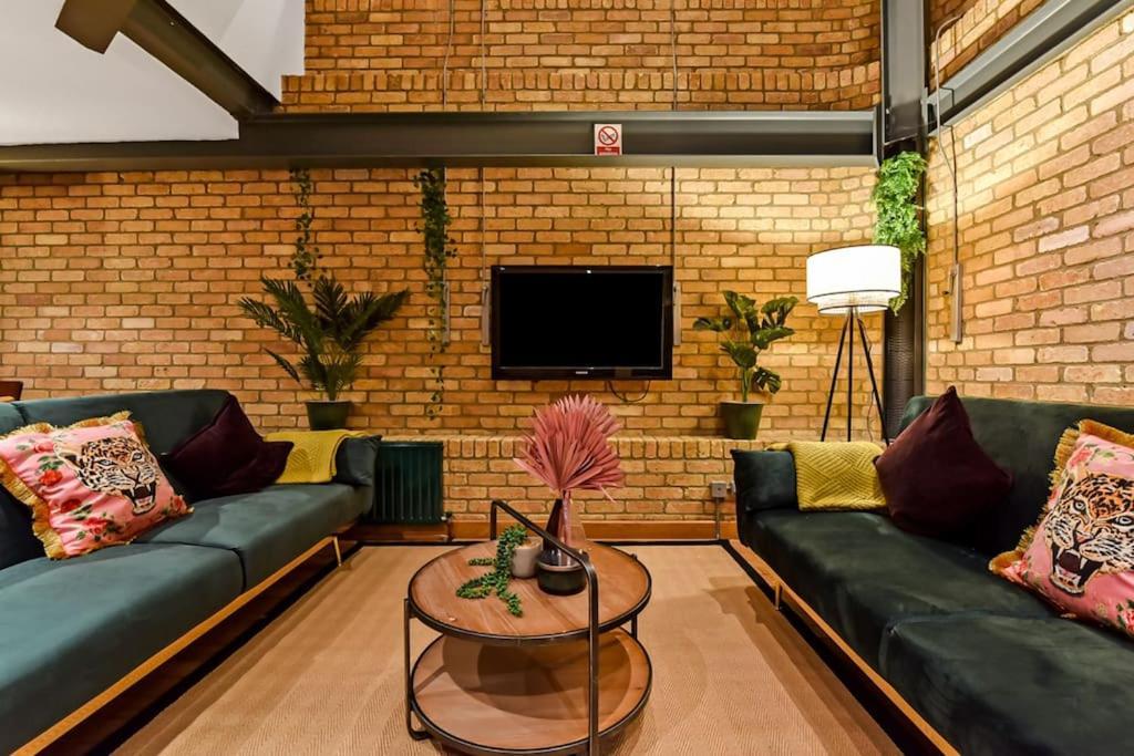 Spacious 2 Bed Urban Jungle Flat, Central London Londres Exterior foto